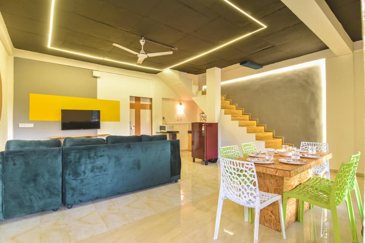 Empyrean Stay Ll 3Bhk Ll Jaguar Villa Ll Ac Ll Pvt Pool Ll Luxury Lonavala Ngoại thất bức ảnh